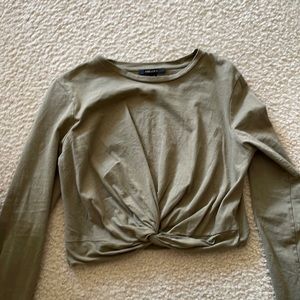Forever 21 Twist crop top